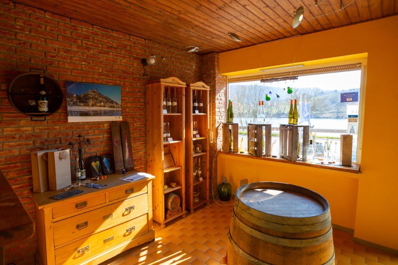 크로프 Der Weinladen 아파트 외부 사진